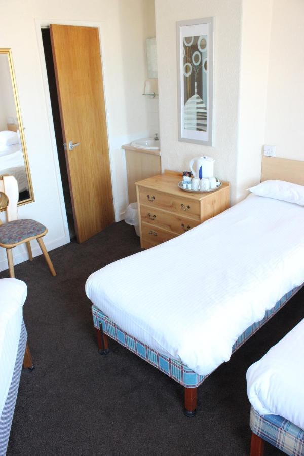 The Colwyn Hotel - Near Pleasure Beach Blackpool Zimmer foto